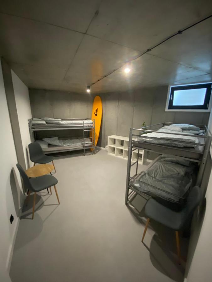Industrialna Piwnica Hostel กดัญสก์ ภายนอก รูปภาพ
